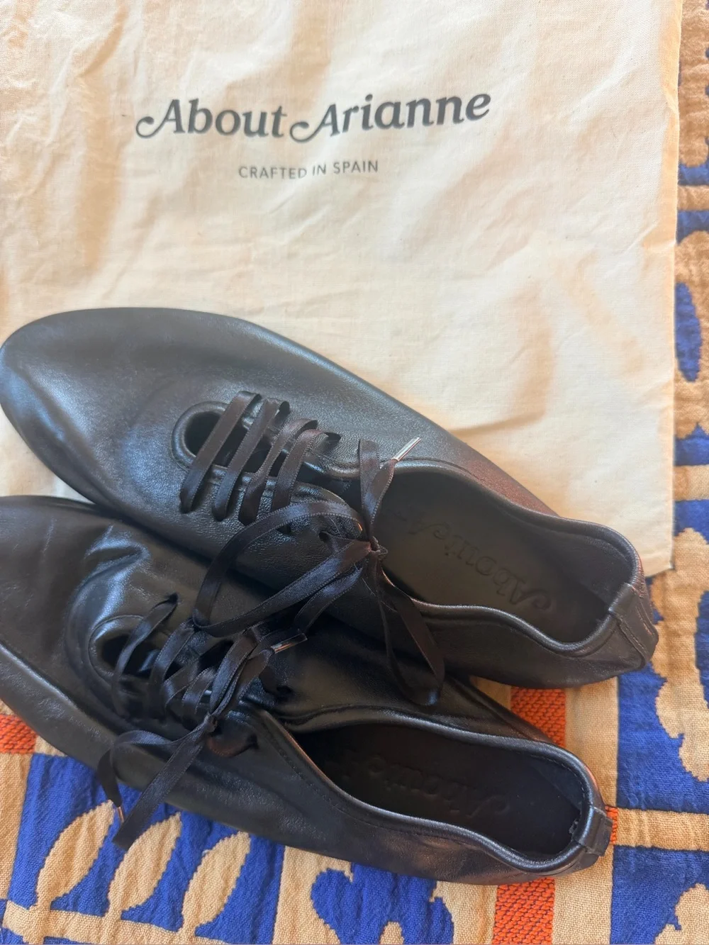 Womens’s About Arianne black Leather Lace Up Shoes crafted in Spain.